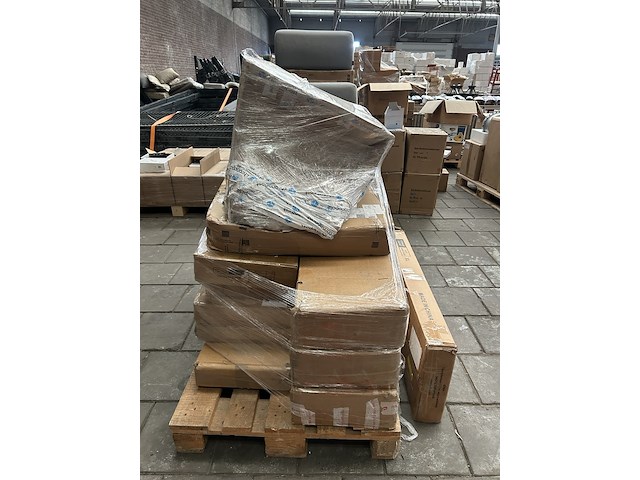 Mix pallet (online) winkelvoorraad w.o. wasmanden, xdays - afbeelding 1 van  3