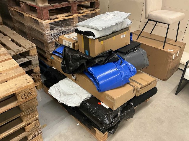 Mix pallet randen netten voor trampoline - afbeelding 3 van  3
