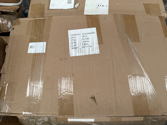 Mix pallet speelgoed, kinderfietsen en bijzettafels i-wannahave - afbeelding 6 van  7