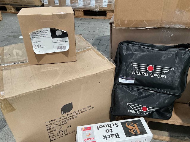 Mix pallet van overige sampels van oude voorraden - afbeelding 16 van  18