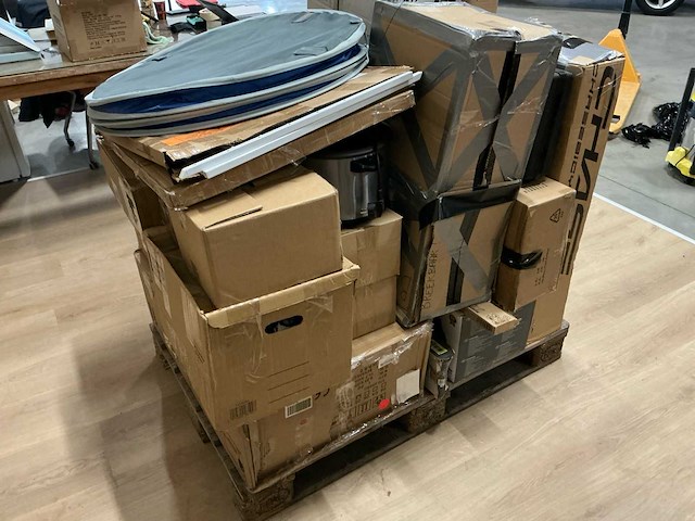 Mix-pallets: huishoudelijke apparaten, elektronica, kinderartikelen, retourzendingen - afbeelding 5 van  7