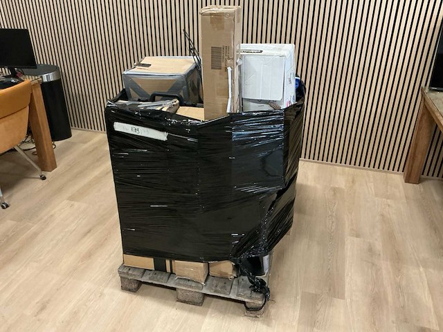 Mix-pallets: huishoudelijke apparaten, elektronica, kinderartikelen, retourzendingen - afbeelding 7 van  7