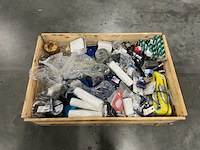 Mix partij onderdelen, sloten, hijsmiddelen, pneumatiek - afbeelding 5 van  10