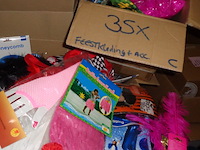 Mixdoos c met 35 artikelen voornamelijk feest - afbeelding 3 van  3