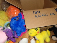 Mixdoos k met 13x diverse pluche - afbeelding 1 van  3