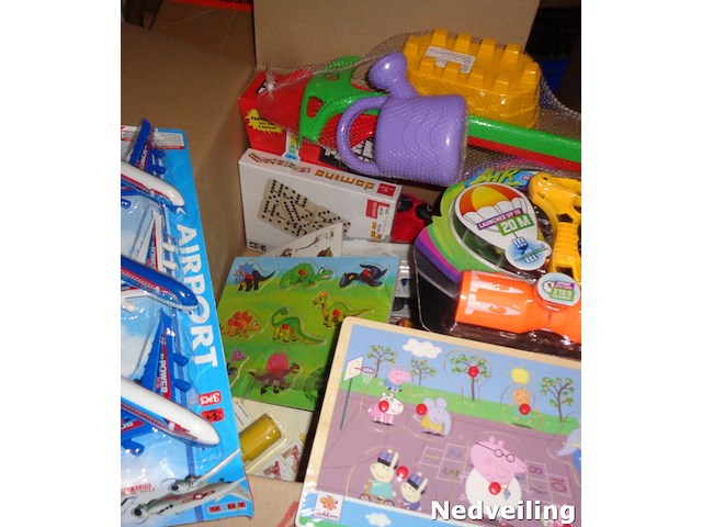 Mixdoos speelgoed met 16 stuks speelgoed - afbeelding 1 van  3