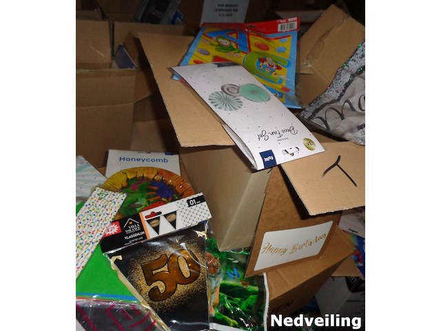 Mixdoos t met 20 artikelen vnl feest - afbeelding 3 van  3