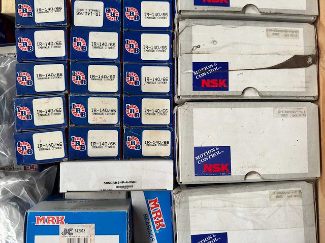 Mixed - partij diverse lagers, wielagerkits en waterpomp 154kg - afbeelding 13 van  14