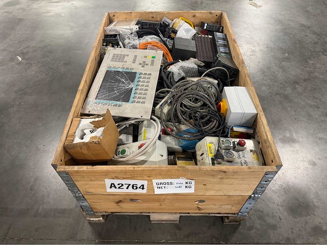 Mixed - partij industriële electronica & automatisering (108kg) - afbeelding 1 van  8