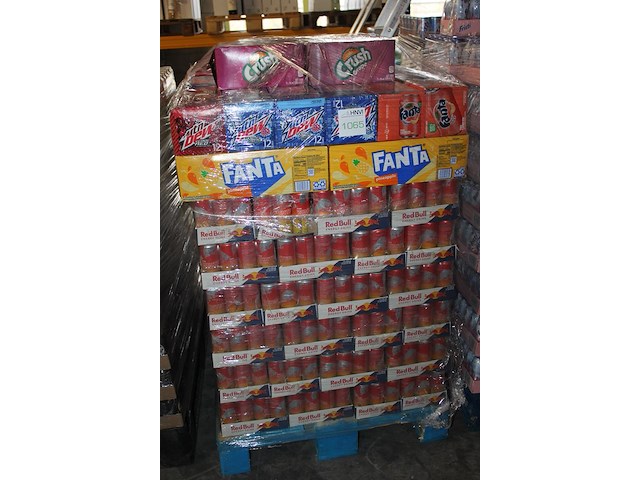 Mixed pallet frisdranken en red bull waaronder fanta en crushi circa 2124 blikken met tht 2026 bod is inc... - afbeelding 2 van  2