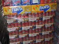 Mixed pallet frisdranken en red bull waaronder fanta en crushi circa 2124 blikken met tht 2026 bod is inc... - afbeelding 2 van  2