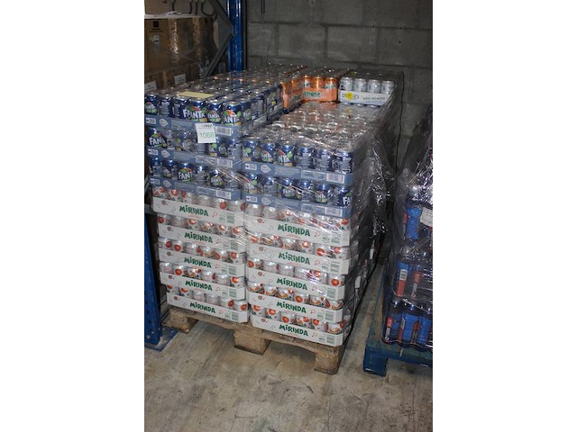 Mixed pallet frisdranken waaronder miranda en fanta circa 1656 blikken met tht 2025 bod is inclusief 150 e... - afbeelding 2 van  2