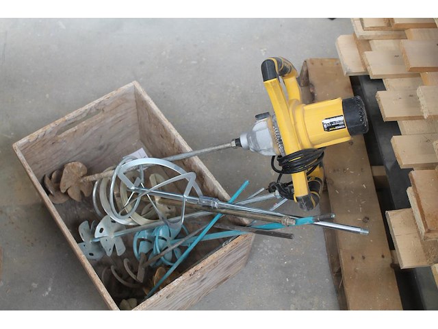 Mixer powerplus met diverse mixers. - afbeelding 1 van  3