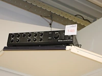 Mixer versterker toa a1712 met 6 microfoon en 5 aux ingangen