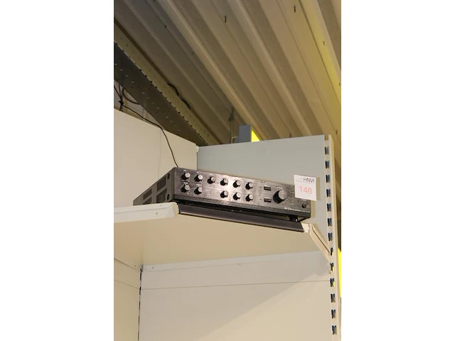 Mixer versterker toa a1712 met 6 microfoon en 5 aux ingangen - afbeelding 2 van  2