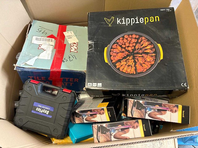 Mixpallet consumentengoederen & elektronica - afbeelding 3 van  7