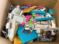 Mixpallet consumentengoederen & elektronica - afbeelding 6 van  7