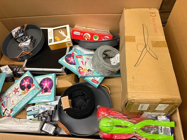 Mixpallet magazijnopruiming - afbeelding 5 van  5