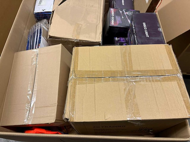 Mixpallet magazijnopruiming - afbeelding 5 van  6