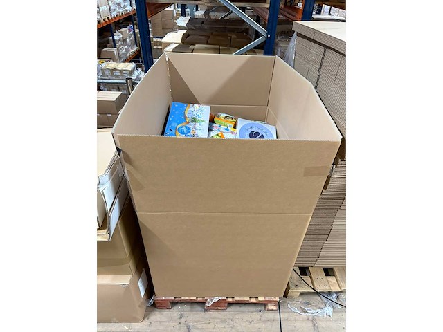 Mixpallet magazijnopruiming - afbeelding 1 van  4