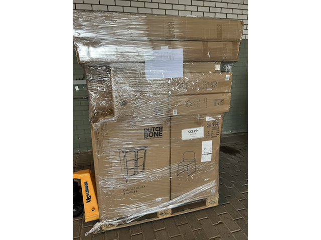 Mixpallet retourgoederen op pallet , zuiver, dutchbone en whitelabel living - afbeelding 2 van  5