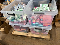 Mixpallet verzorgingsproducten - afbeelding 1 van  7