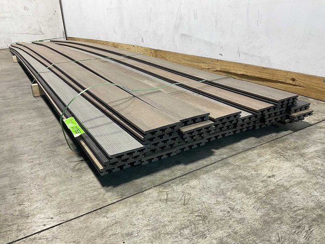 Mixpartij composiet gevelbekleding - 500x13,5x2,6 cm - afbeelding 3 van  4