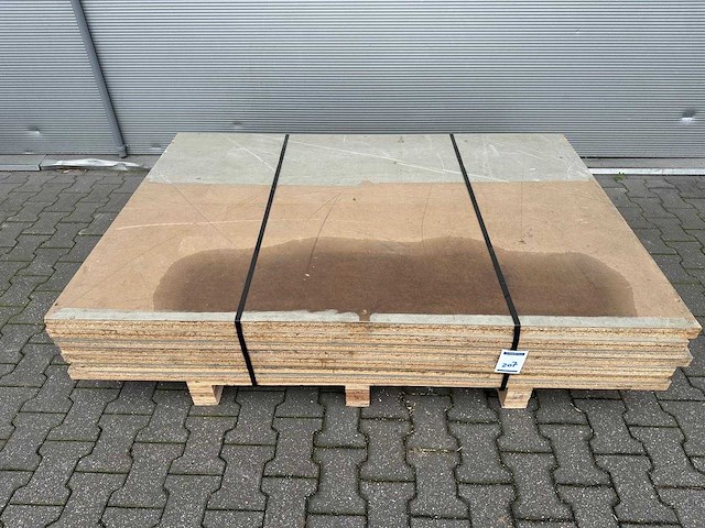 Mixpartij vloerplaat - spaanplaat 1820x1260x38mm (7x) - afbeelding 1 van  2