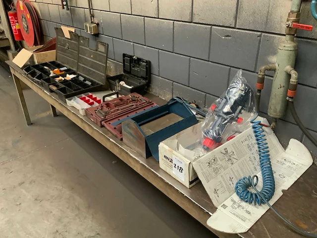 Mixtron mx. 300 doseerpomp en diversen - afbeelding 2 van  6