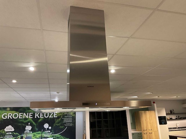 Mk blue ripasso eiland showroomkeuken met kastenwand - afbeelding 3 van  31