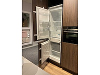 Mk blue ripasso eiland showroomkeuken met kastenwand - afbeelding 11 van  31