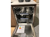 Mk blue ripasso eiland showroomkeuken met kastenwand - afbeelding 19 van  31