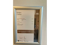 Mk carbon eiland showroomkeuken met coffeecorner en kastenwand - afbeelding 46 van  51