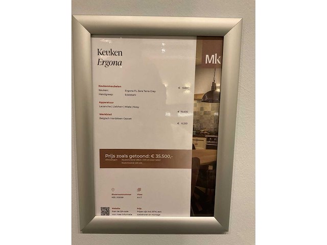 Mk ergona hoekopgestelde showroomkeuken met inbouwkastenwand - afbeelding 16 van  24