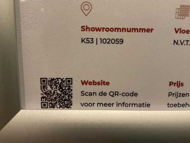 Mk ergona hoekopgestelde showroomkeuken met inbouwkastenwand - afbeelding 17 van  24