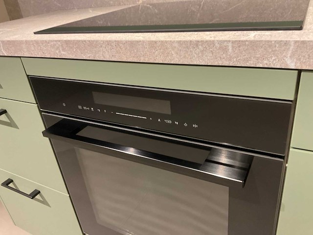 Mk matera provence hoekopgestelde showroomkeuken - afbeelding 2 van  30