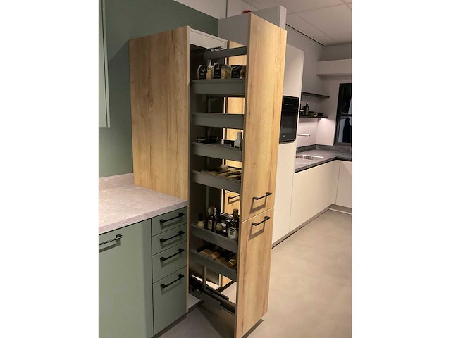 Mk matera provence hoekopgestelde showroomkeuken - afbeelding 13 van  30