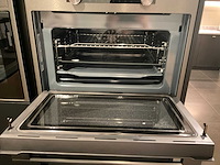 Mk memory hoekopgestelde showroomkeuken met kastenwand - afbeelding 14 van  31