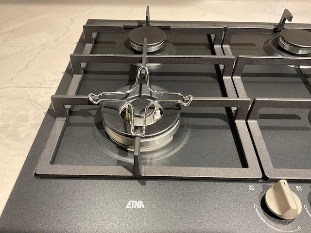 Mk olijf hoekopgestelde showroomkeuken - afbeelding 5 van  26