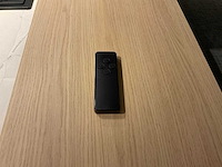 Mk olijf hoekopgestelde showroomkeuken - afbeelding 8 van  26