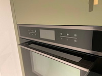 Mk olijf hoekopgestelde showroomkeuken - afbeelding 11 van  26