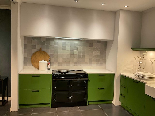 Mk regina rechtopgestelde 2-delige showroomkeuken met kastenwand - afbeelding 12 van  29