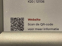 Mk saliegroen hoekopgestelde showroomkeuken - afbeelding 14 van  21