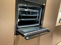 Mk titane eiland showroomkeuken met kastenwand en buffetkast - afbeelding 18 van  38