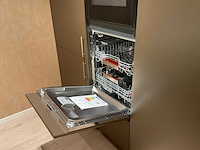 Mk titane eiland showroomkeuken met kastenwand en buffetkast - afbeelding 20 van  38