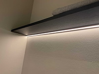 Mk valencia hoekopgestelde showroomkeuken met kastenwand - afbeelding 13 van  31