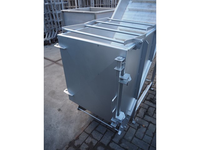 Mkm - afbeelding 8 van  12