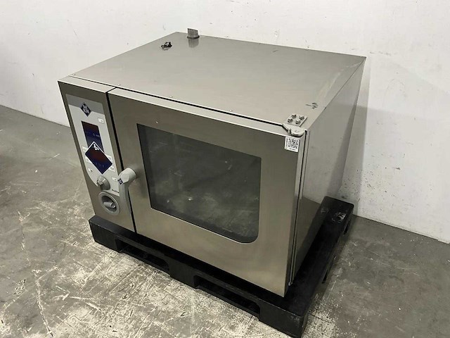 Mkn - cge610230-01 - combisteamer - afbeelding 1 van  5