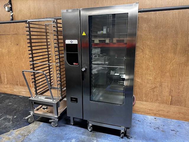Mkn - roll-in flexicombi magic pilot 20.2 - combisteamer - afbeelding 1 van  12