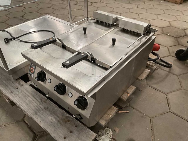 Mkn dubbele friteuse - afbeelding 2 van  6